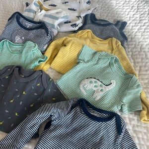 NEWBORN BABY BOY ONESIE CLOTHING BUNDLE
